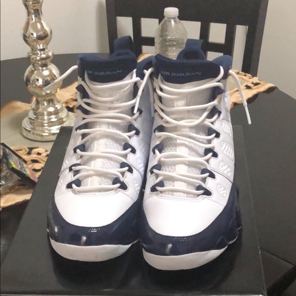 Jordan 9 unc